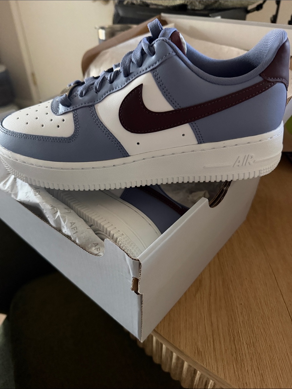 Women’s 8.5 /7 youth Nike Air Force 1 Low — Light Blue, White & Burgundy Swoosh